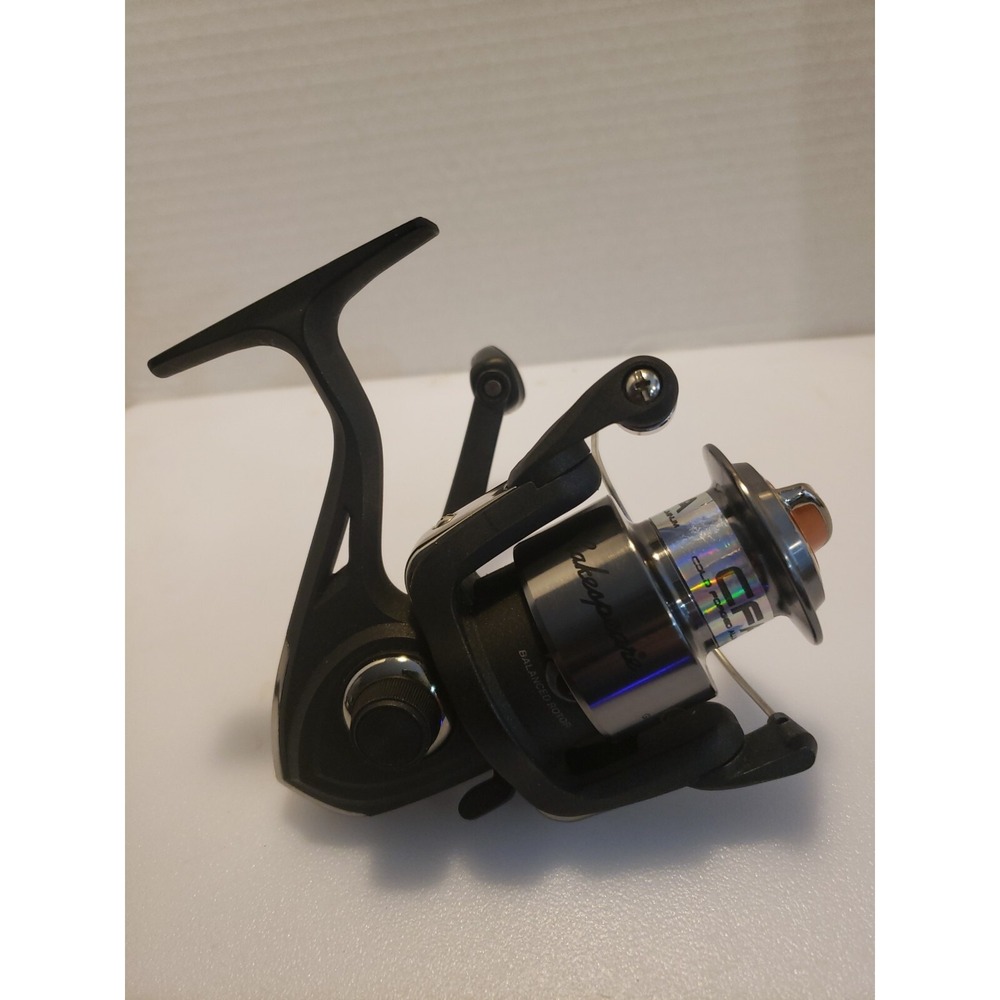 Shakespeare CRUSADER CRU235 SPINNING REEL fishing reel